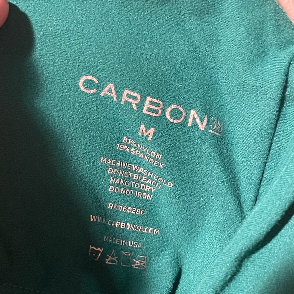 Carbon38 V-Neck Longline Bra in Melt Fabric, 2 colors available - Picture 9 of 13